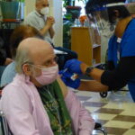 One of the first vaccine recipients of the day, Don Shaub. (Photo: Olivia Smucker)